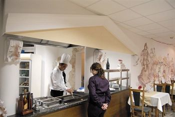 Hotel Aphrodite 4*
